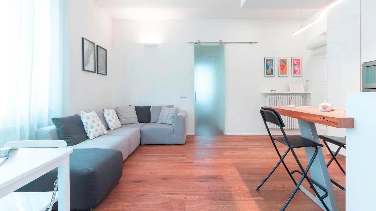 Italianway - Nazario Sauro 5 Apartment Milan